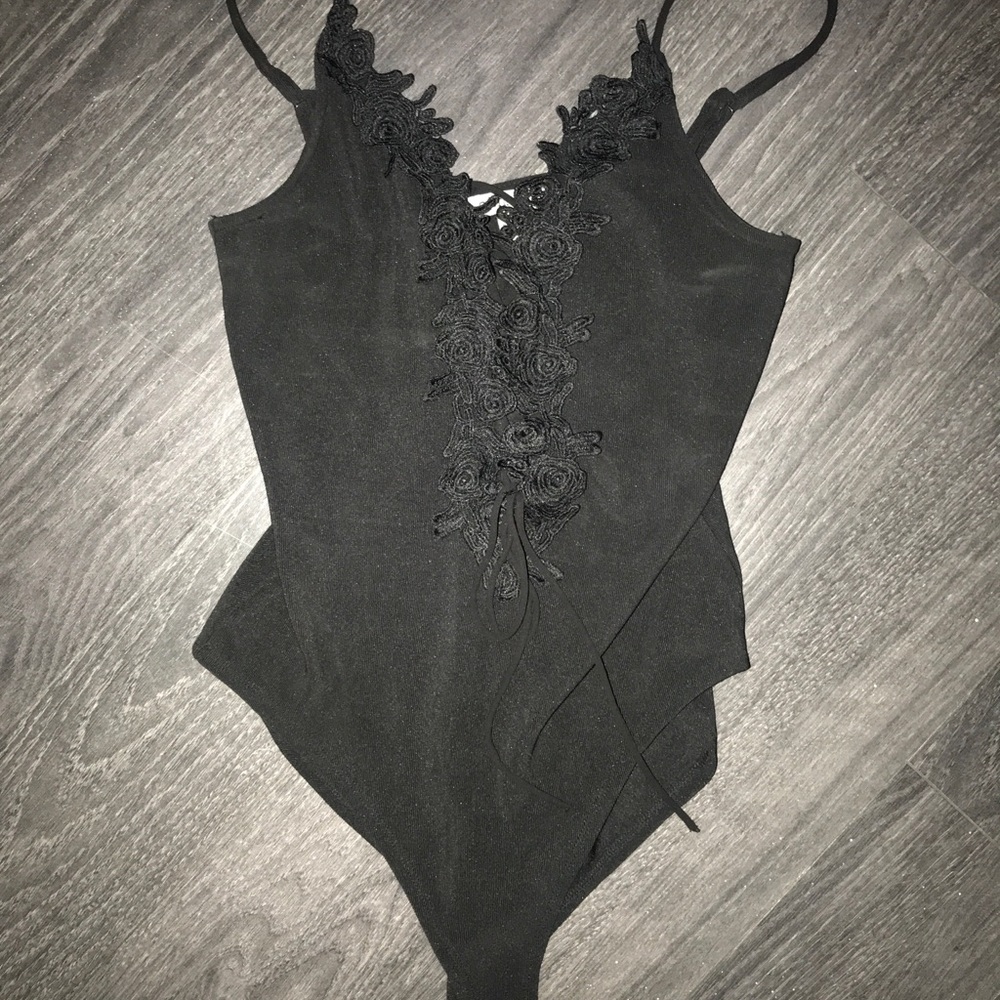 Casting LA Black Front Lace Flower Bodysuit